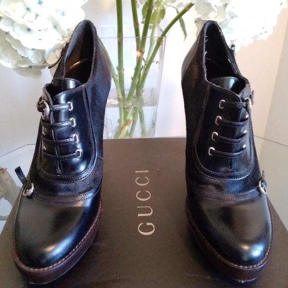 Gucci Leather Bootie Leather with Mohair - Picture 3 of 15